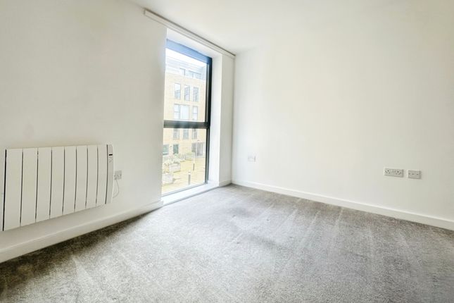 Flat to rent in Upper Stone Street, Maidstone