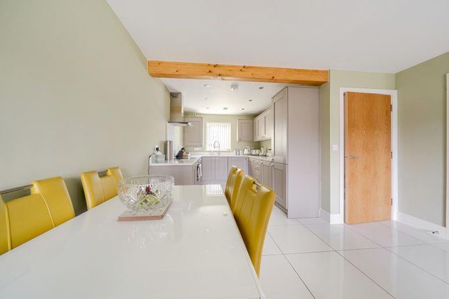 7 FRANCIS CLOSE, Francis Close, Thatcham photo 5