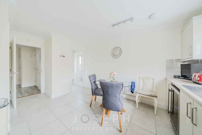 26 Roe Deer Drive, Ipswich photo 4