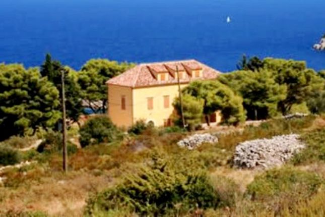 Villa for sale in 4046 - Vis - Luxury Villa, Vis Island, Croatia
