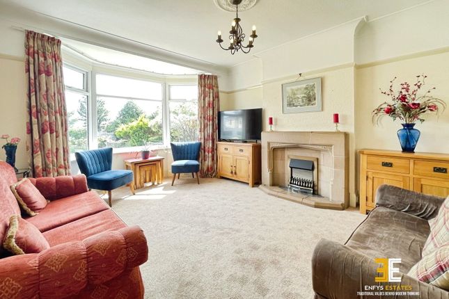 20, The Oval, Llandudno photo 2