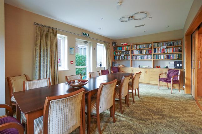 Flat for sale in Main Street, Tiddington, Stratford-Upon-Avon