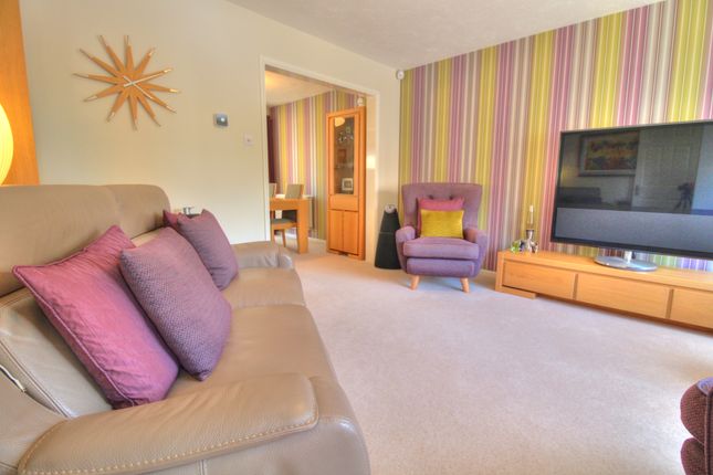 31, Chetwode Avenue, Milton Keynes photo 2