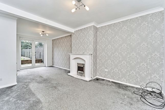 61, Birchfield Way, West Midlands photo 4