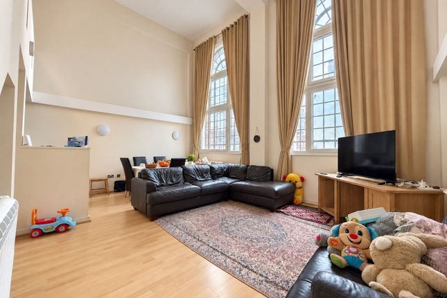 Apt 4, 15 Hatton Garden, Liverpool photo 2