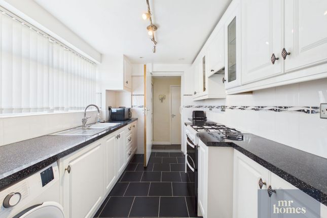 49, Heol Poyston, Cardiff photo 5
