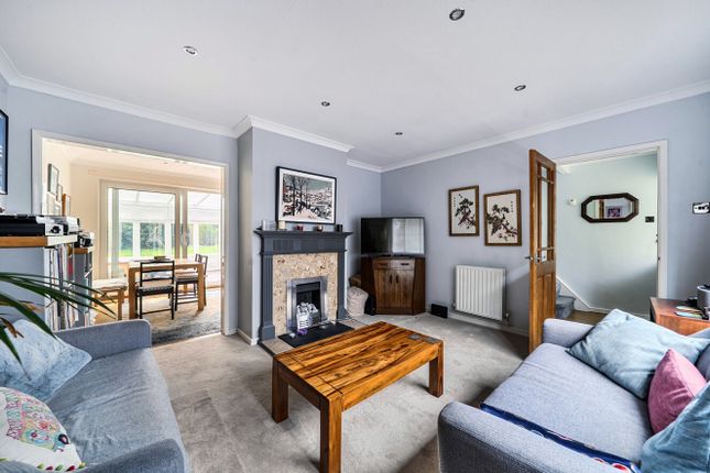 84, Sandringham Road, Wiltshire photo 2
