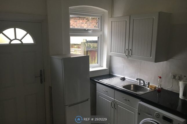 Prescot Road, St. Helens photo 3