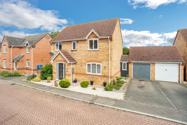 Detached house for sale in Keston Way, Raunds, Northamptonshire