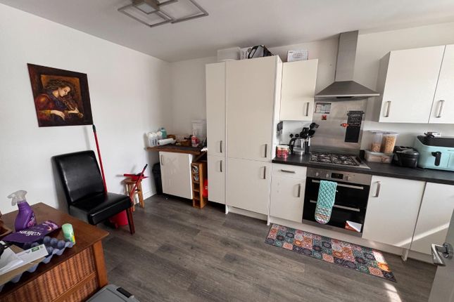 38, Fairfield Way, Keynsham photo 3