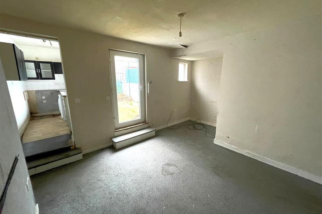 3, George Street, Sandown photo 4