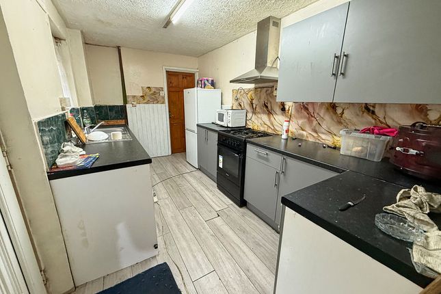 32, Fox Street, Scunthorpe photo 3