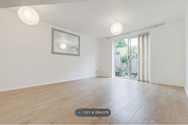 Brookhill Road, London photo 5