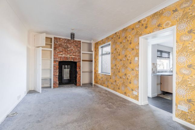 23, Stradbroke Road, Great Yarmouth photo 4