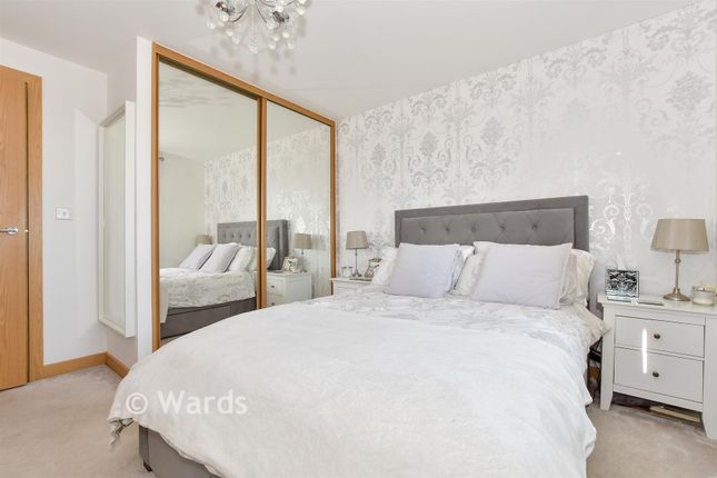 101, Olympia Way, Whitstable photo 4