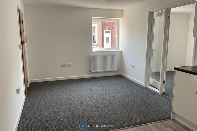 Ty Gardd, Jenner Street, Barry photo 2