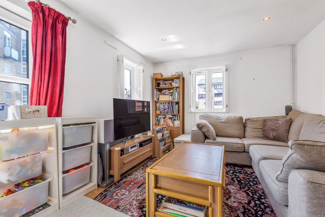 Flat for sale in Monroe House, 7 Lorne Close, London
