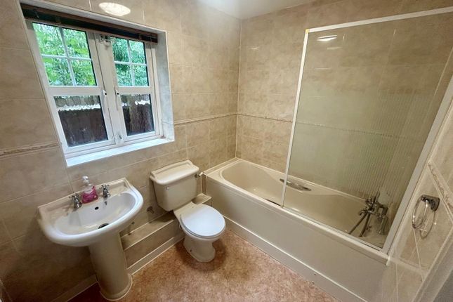 Seymour Place, Hornchurch photo 3
