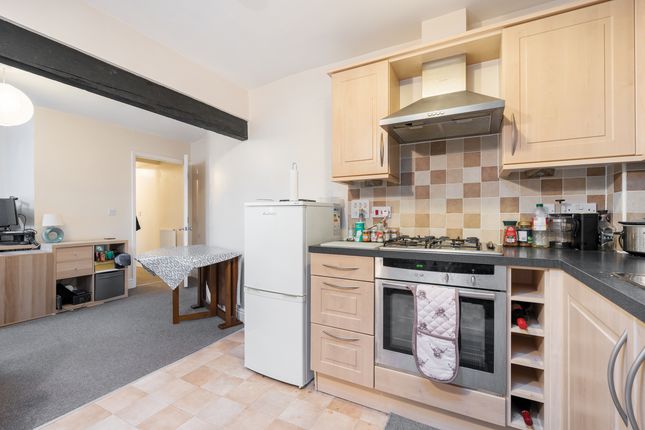 Flat 37, St. Josephs Field, Taunton photo 4