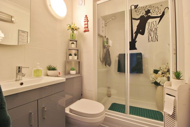 26 Homerose House, Cottage Grove, Southsea photo 4