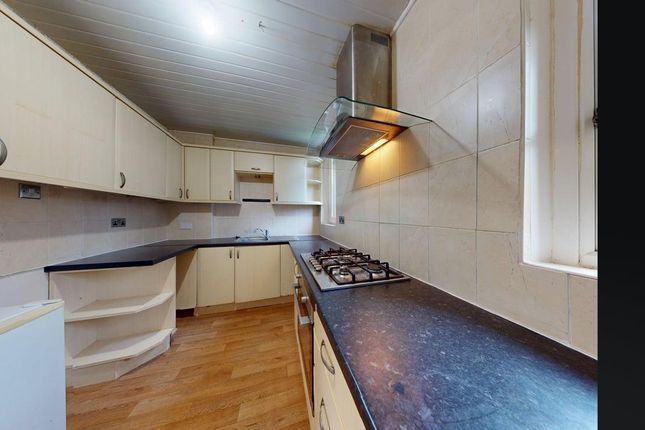 Silverburn Crescent, Motherwell photo 3
