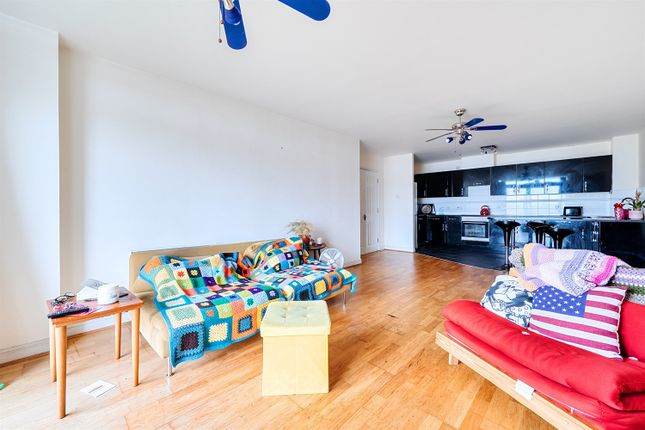26, Inverness Mews, London photo 4
