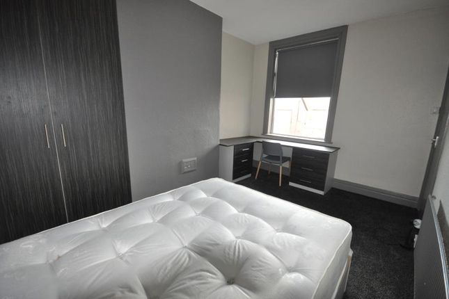 Shared accommodation to rent in Stanmore Road, Burley, Leeds
