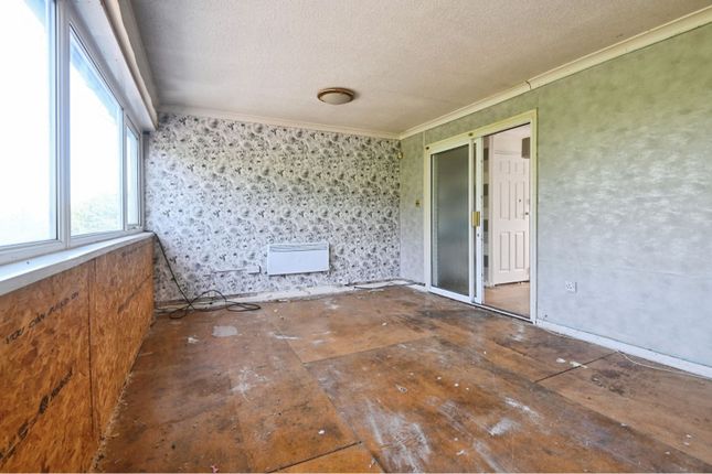 20, Woodlands Way, Birmingham photo 4