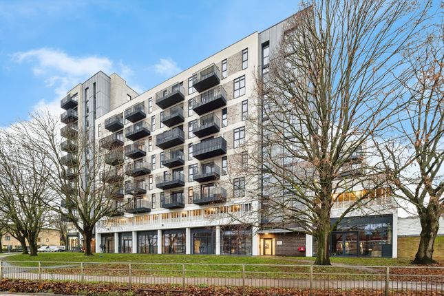 Thumbnail Flat for sale in Flora Gardens, Wych Elm, Harlow