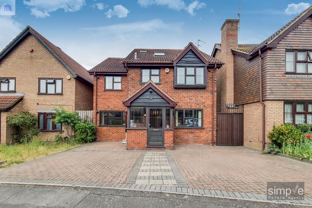 Thumbnail Detached house for sale in Strone Way, Hayes