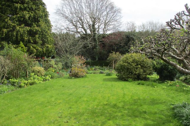 Bungalow for sale in Orchard Way, Kemsing, Sevenoaks