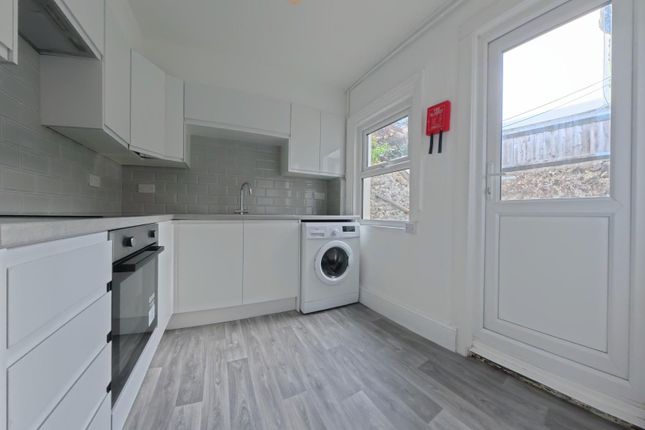 23, Brewer Street, Brighton photo 2
