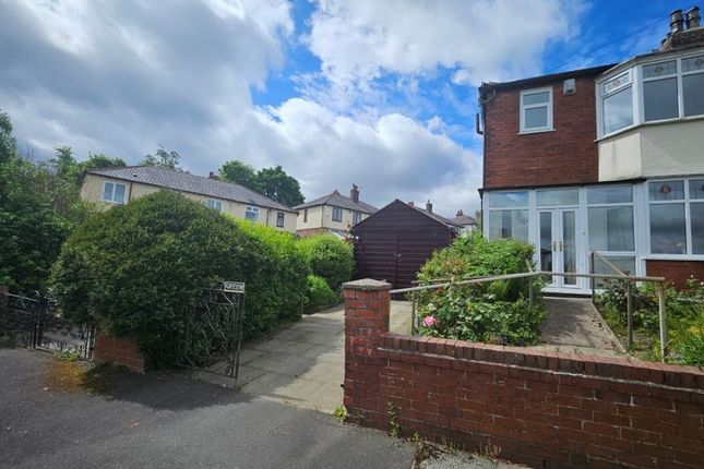 1, Eastgrove Avenue, Bolton photo 2