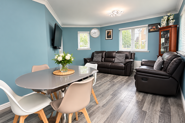 48, Gowkhill Place, Kinnaird Village, Larbert photo 3
