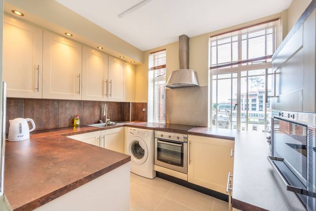Flat for sale in Queensway, Notting Hill, London