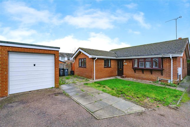 3-bed bungalow on 3, Almond Close, Bedfordshire, £390,000