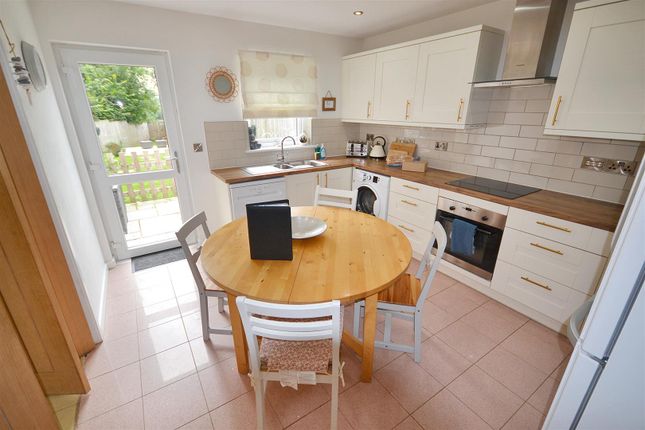 1, Parsonage Court, Kilgetty photo 2