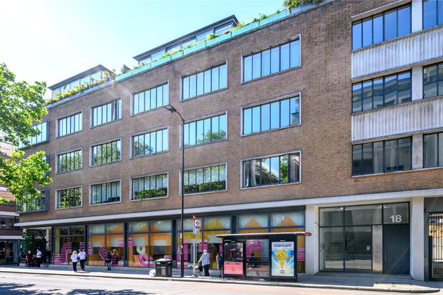 Flat 4, 18, Clerkenwell Road, London photo 2
