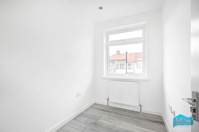 Detached house to rent in Stirling Road, Wood Green, London