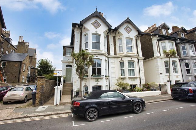 Thumbnail Hotel/guest house for sale in Ranelagh Road, Deal