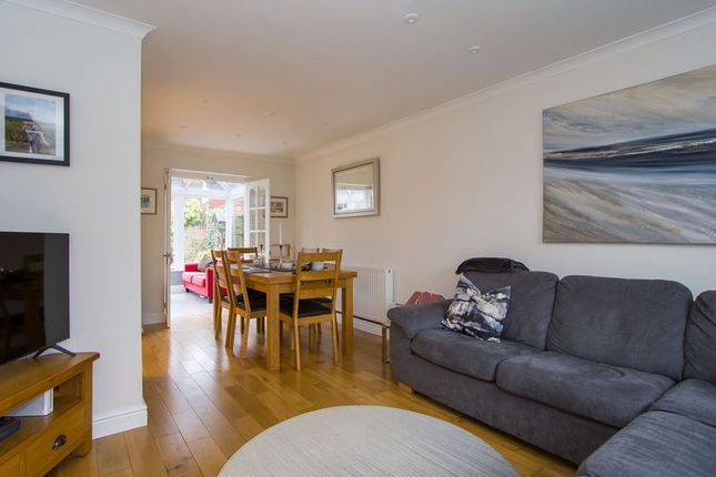 4, Bittern Way, Penarth photo 3