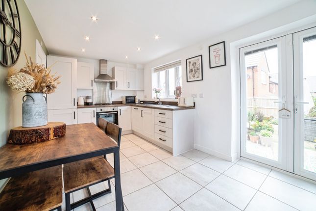 17, Harvester Way, Nottinghamshire photo 3