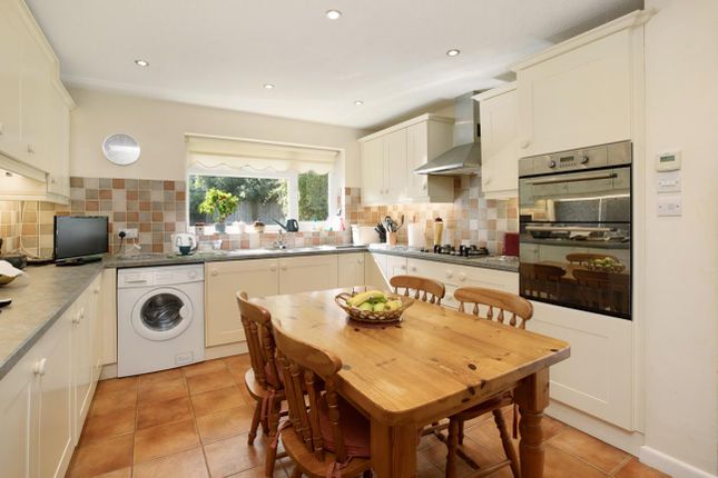 12, Shillingate Close, Dawlish photo 3