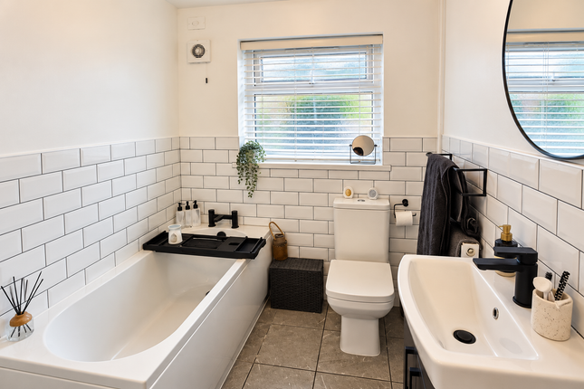 48 Mardy Street, Merthyr Tydfil photo 5