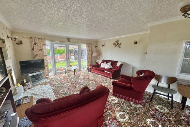 1 Ashfield Grove, Stockport photo 4