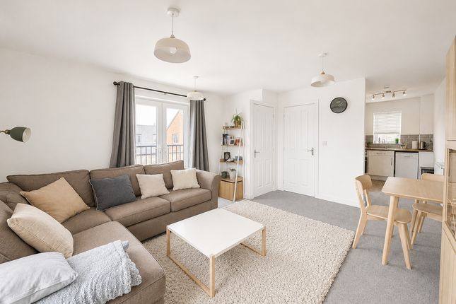 Flat Apt 18 | Block 2, The Risings, Church Road, Cardiff photo 3