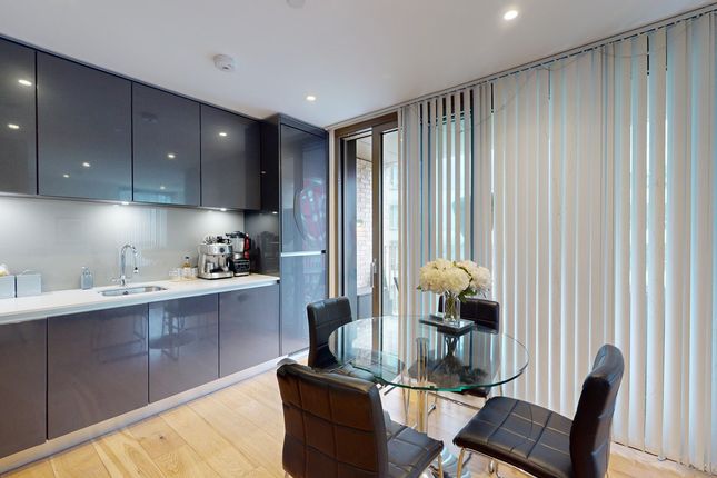 Thumbnail Flat to rent in Vita Apartments, 1 Caithness Walk, Croydon