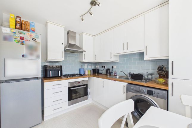 62, Vickers Way, Cambridge photo 4