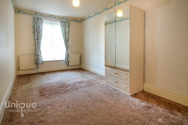 Flat for sale in Elsinore Close, Fleetwood