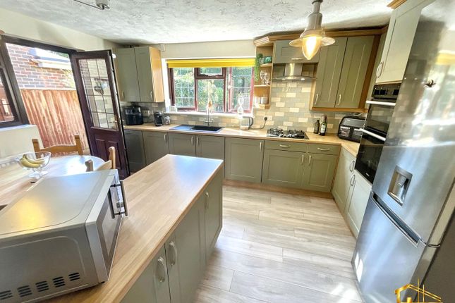 17, Magpie Close, Bexhill-on-Sea photo 3
